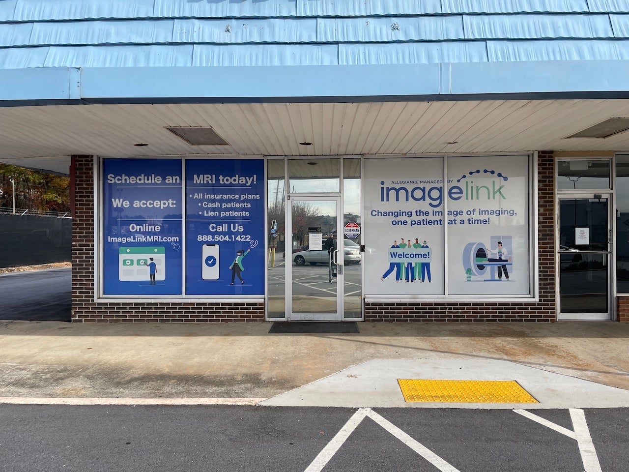 Custom Outdoor Signs for Business