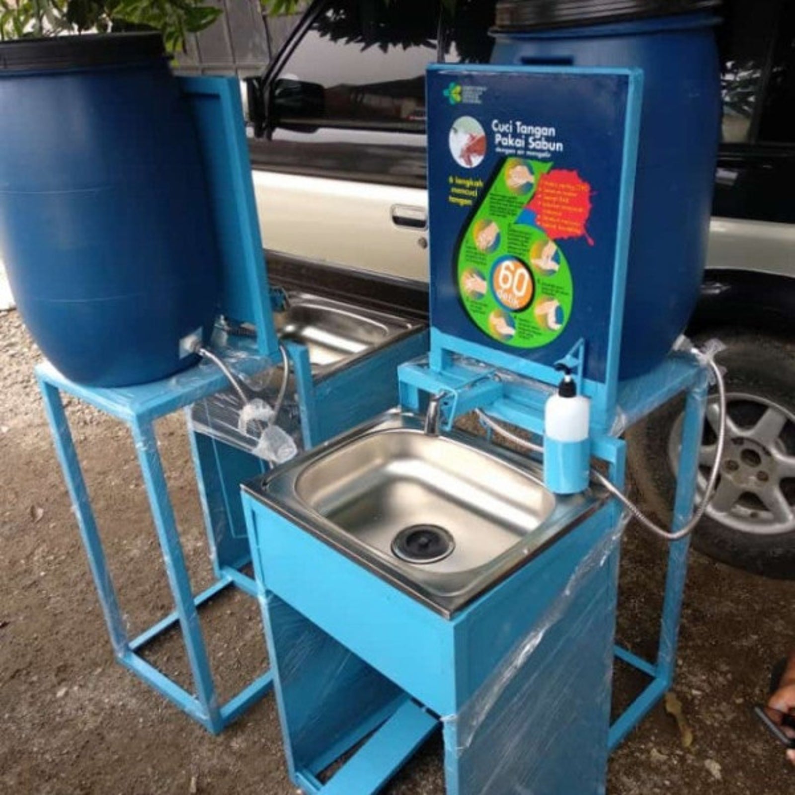 Tempat Cuci Tangan Portabel