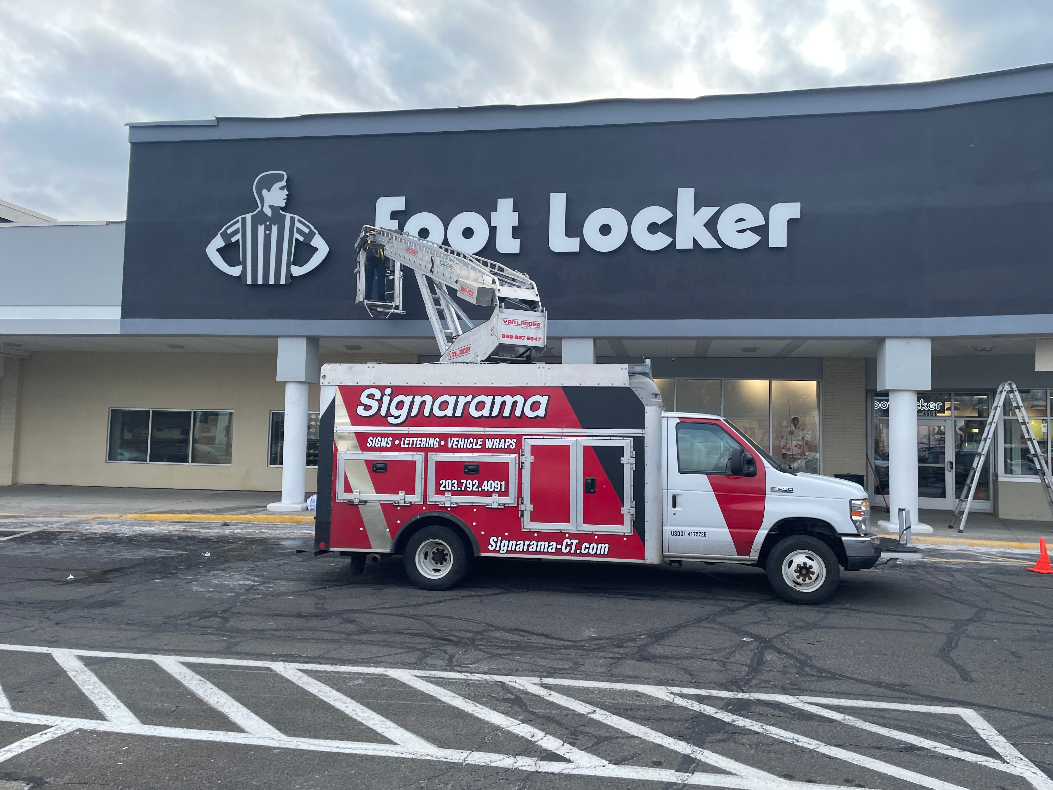 Professional Sign Services