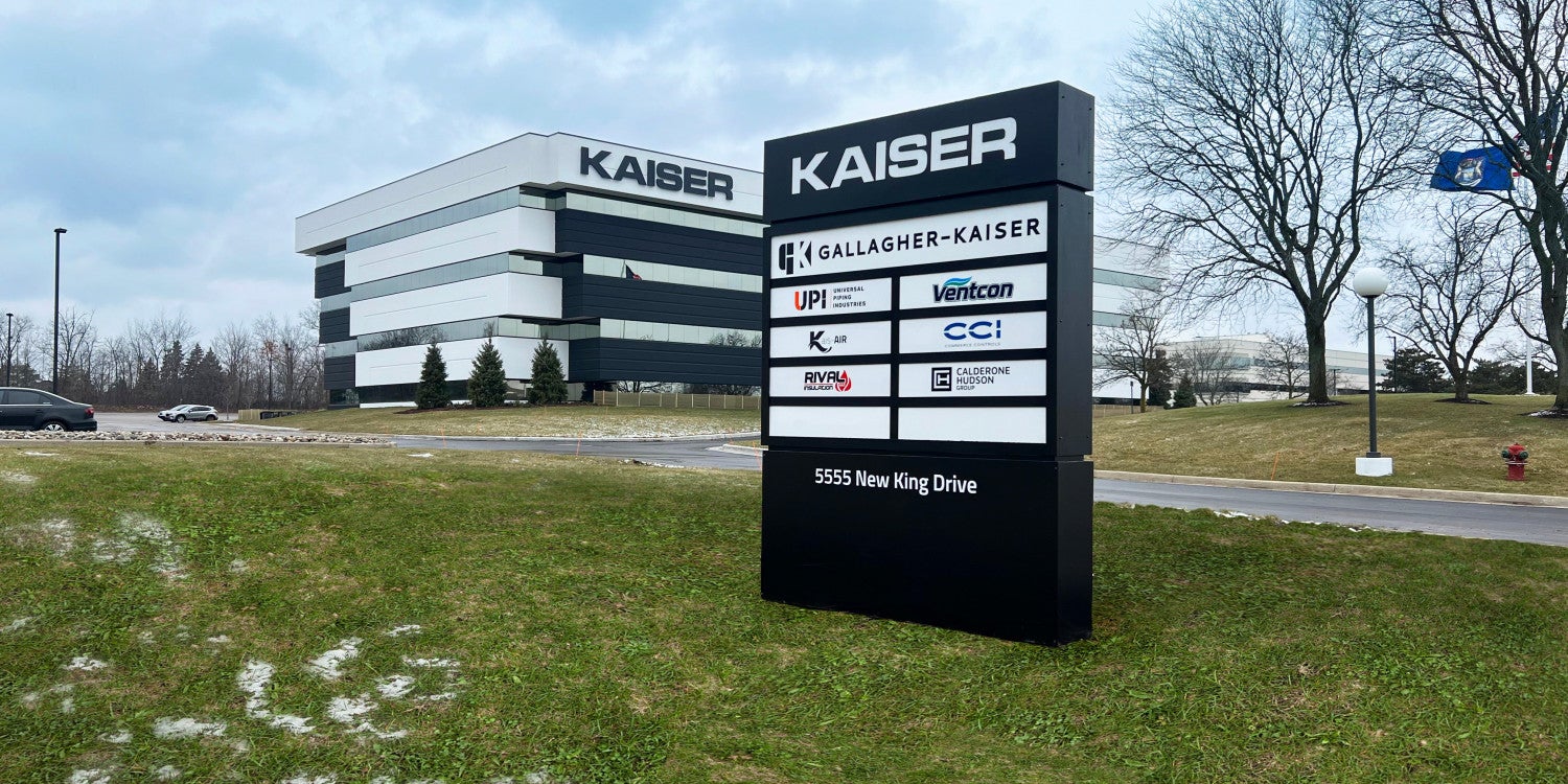 Custom Outdoor Signs for Business