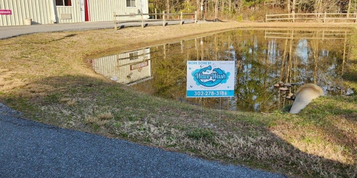 Yard & Lawn Signs