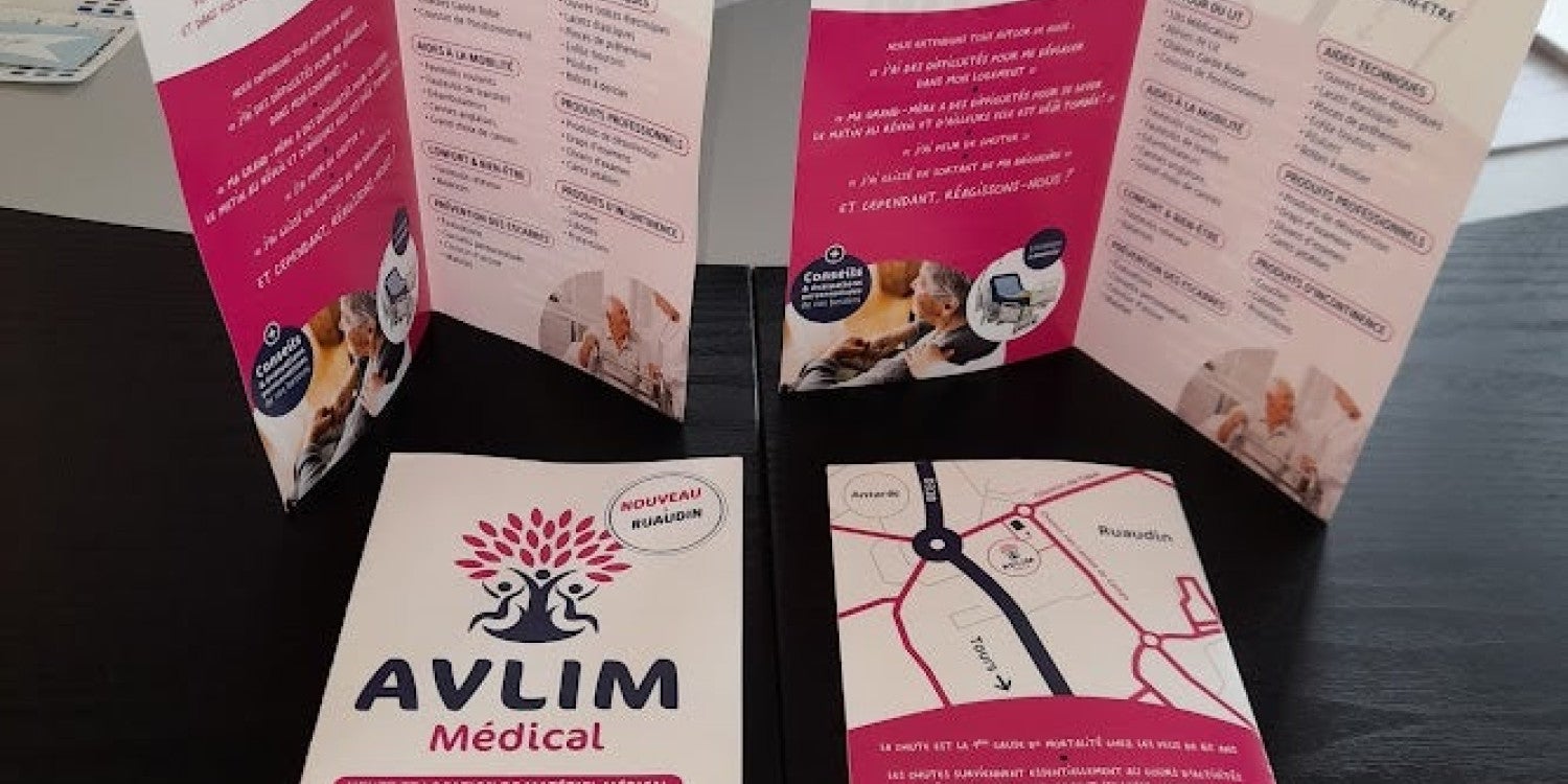 Brochure et dépliant