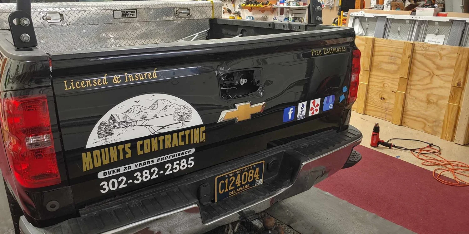 Truck Signs & Signage
