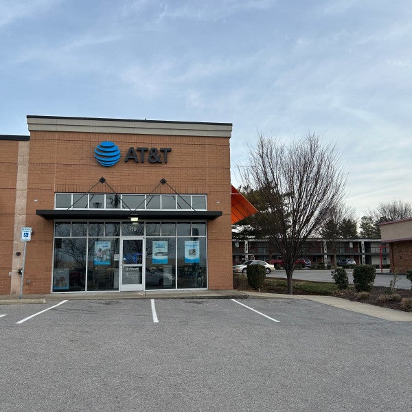 AT&T of Franklin illuminated sign