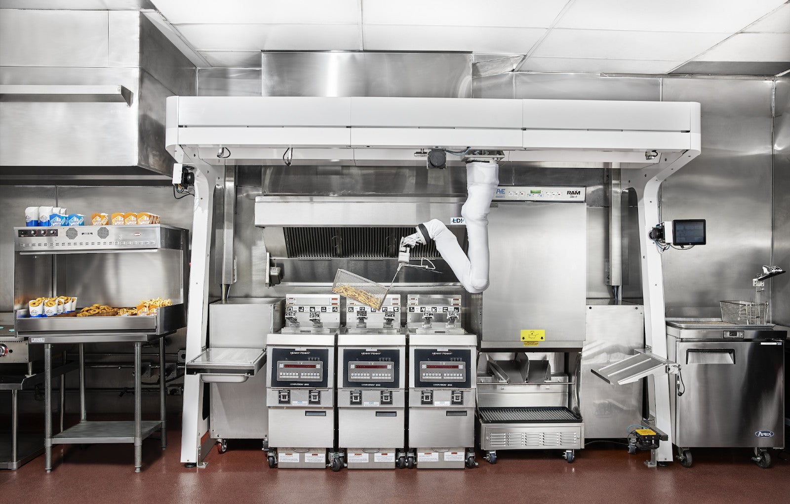 McDonald's and Other Major Franchises Embrace Restaurant Automation Amid Economic Turmoil McDonald's and Other Major Franchises Embrace Restaurant Automation Amid Economic Turmoil