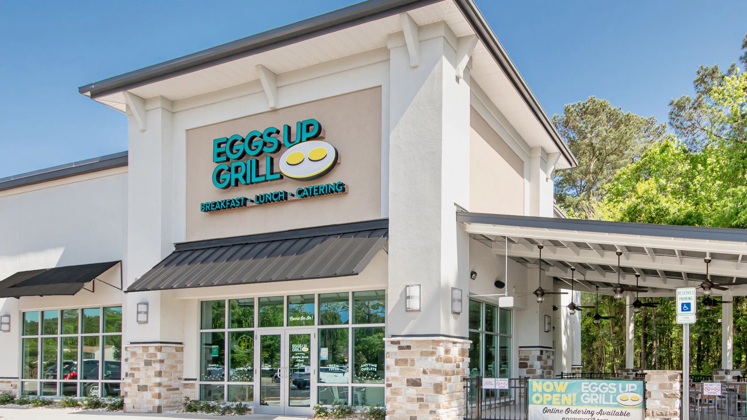 Eggs Up Grill Just Opened in Bonaire, and a Veteran Franchisee Is Behind It Eggs Up Grill Just Opened in Bonaire, and a Veteran Franchisee Is Behind It