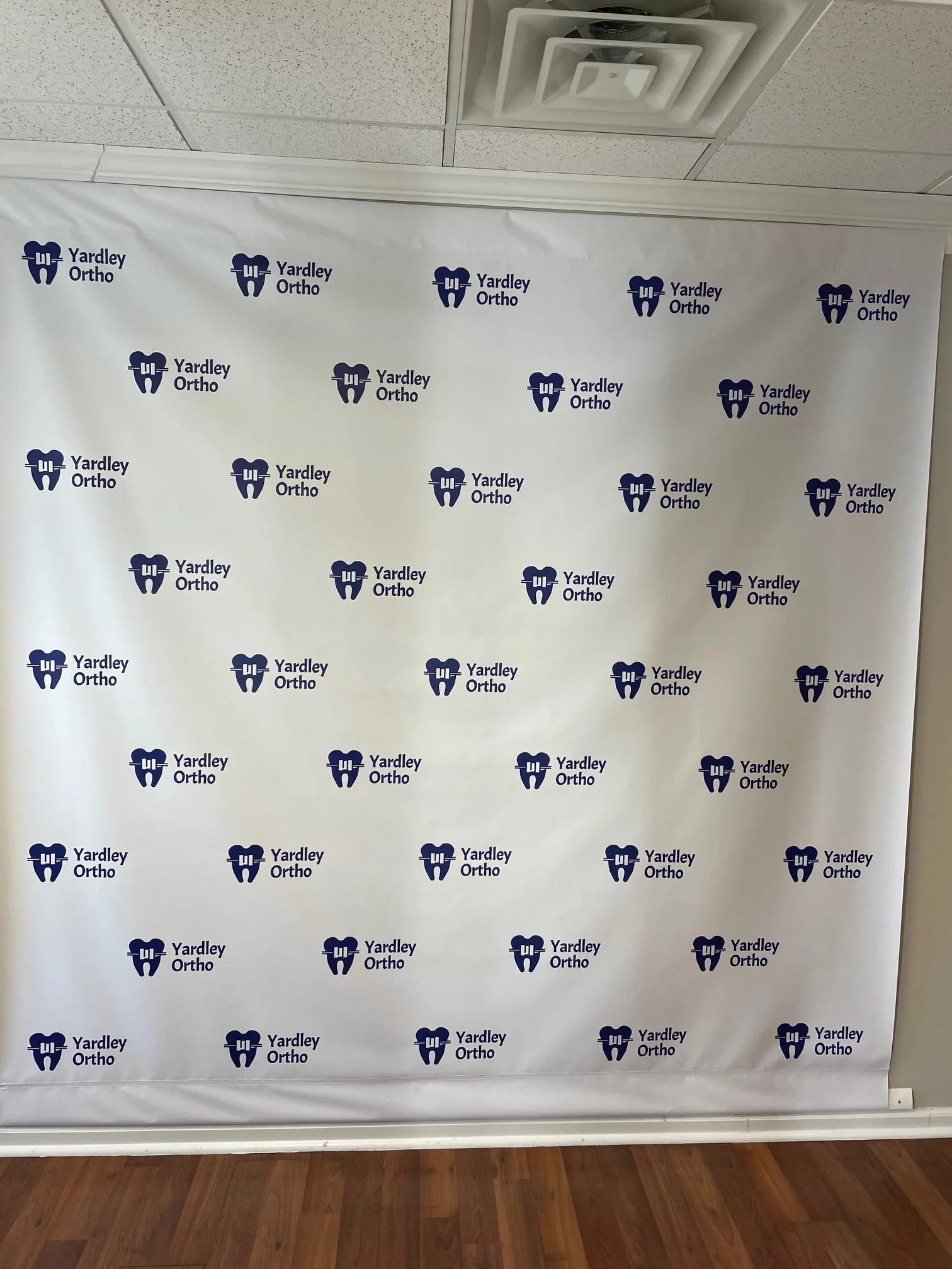 Tradeshow Signs & Banners