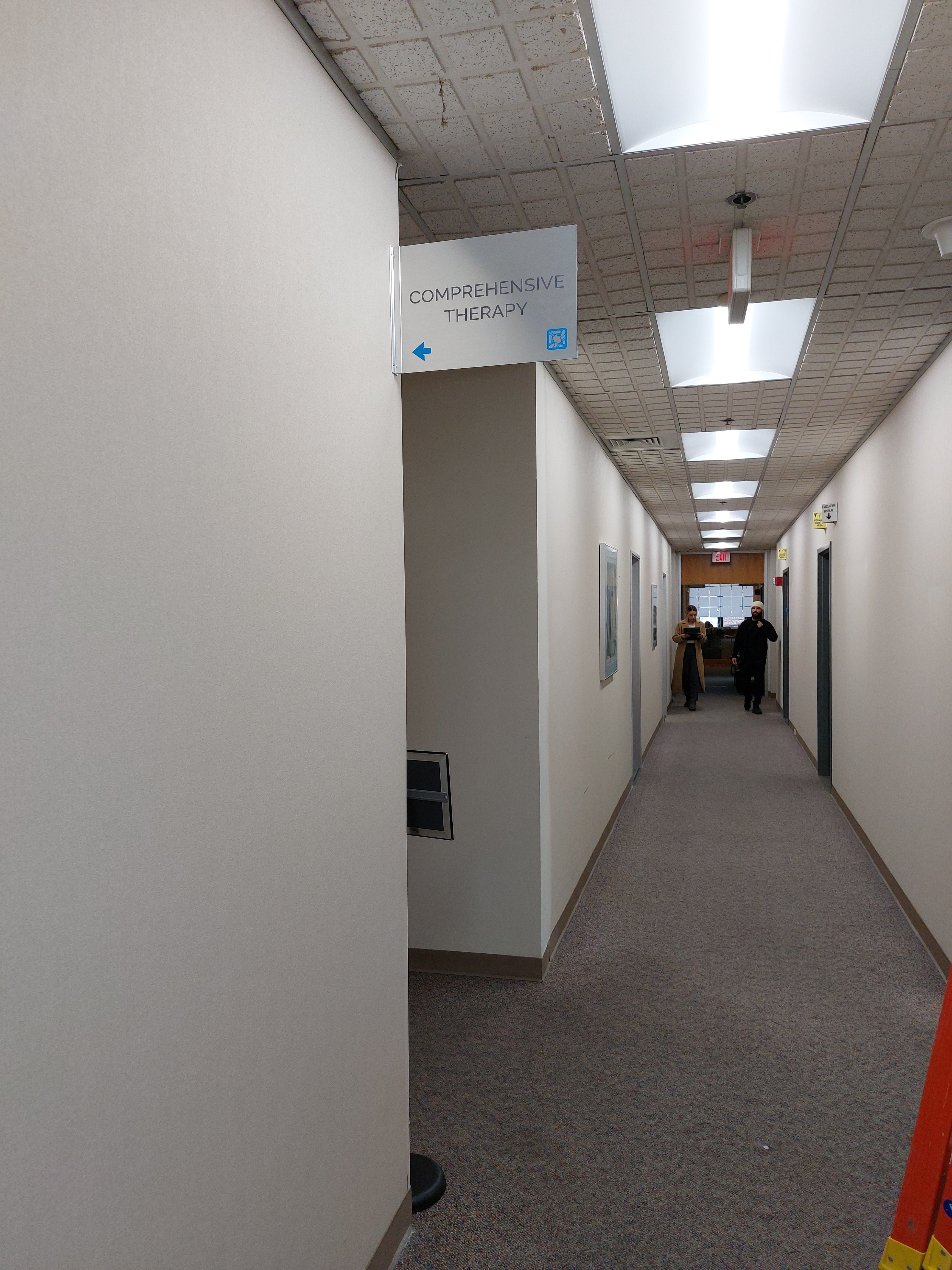Insight Institute - Dearborn Wayfinding Signage