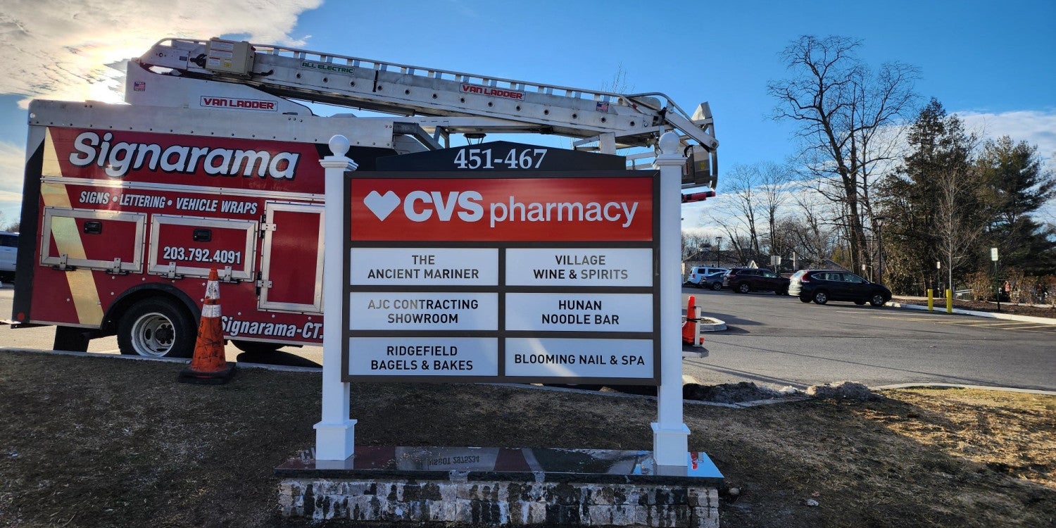 Freestanding & Standalone Signs
