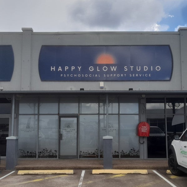 Happy Glow Studio