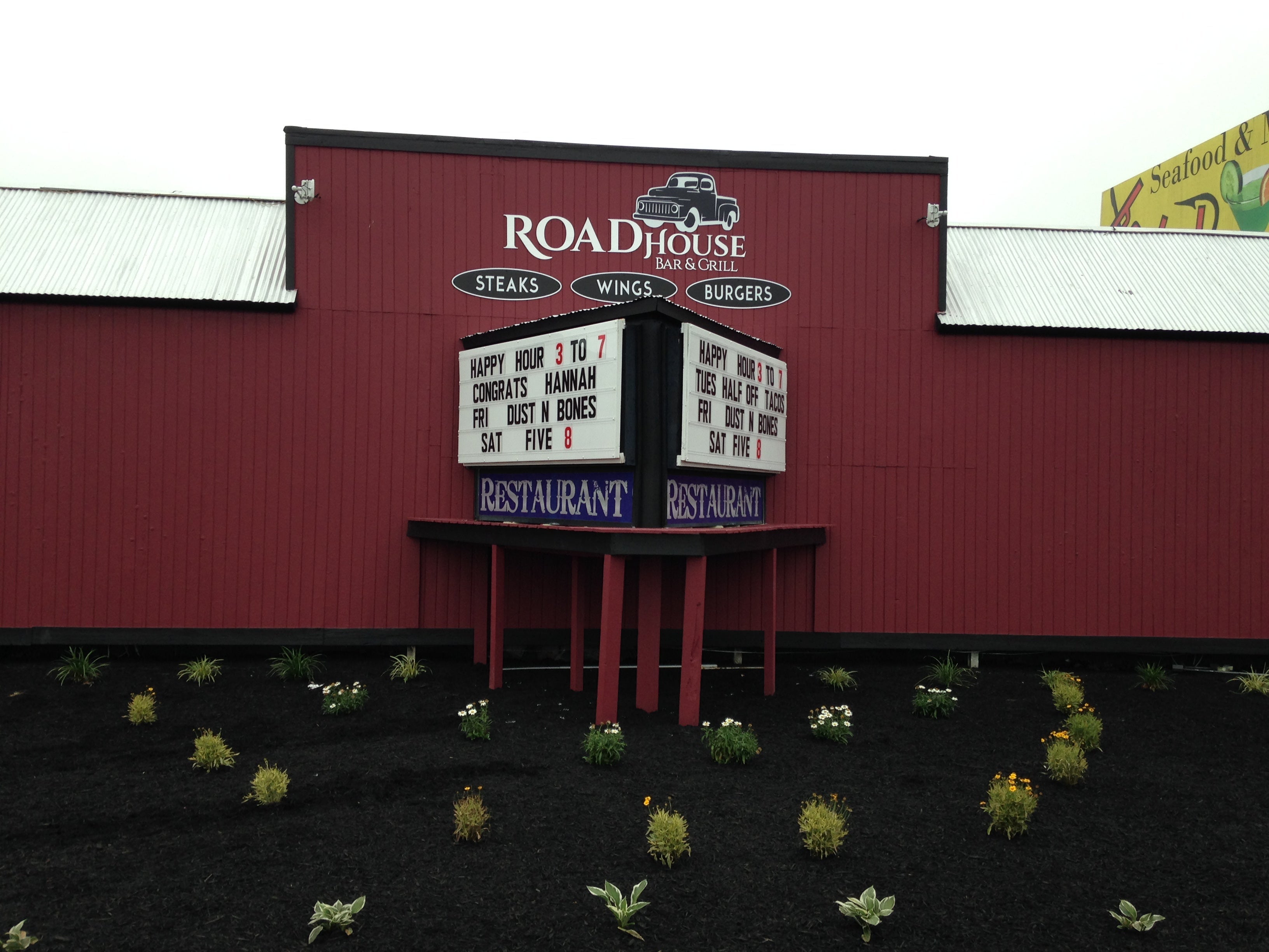 Building & Commercial Signs