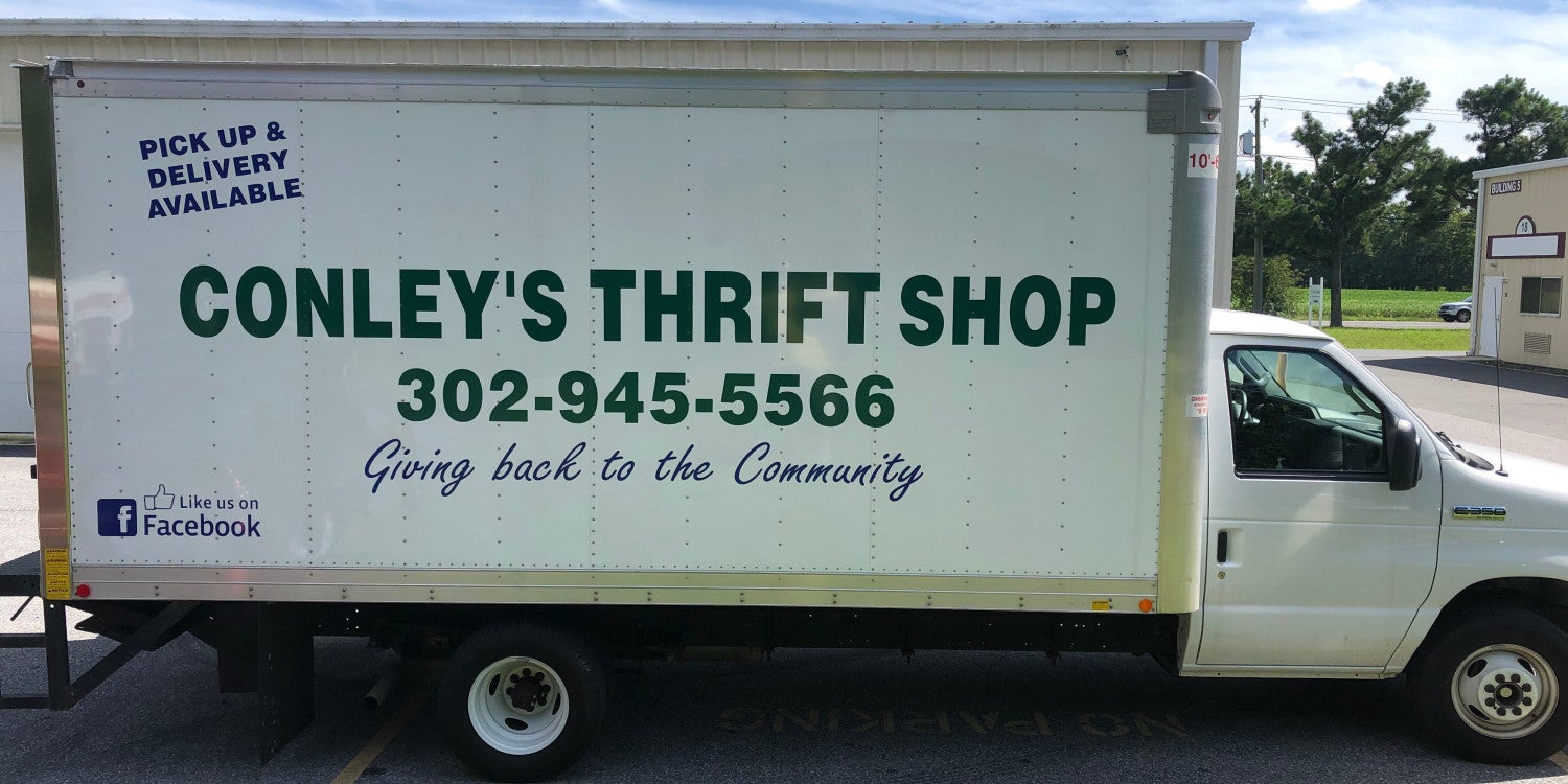 Vinyl Wall Lettering
