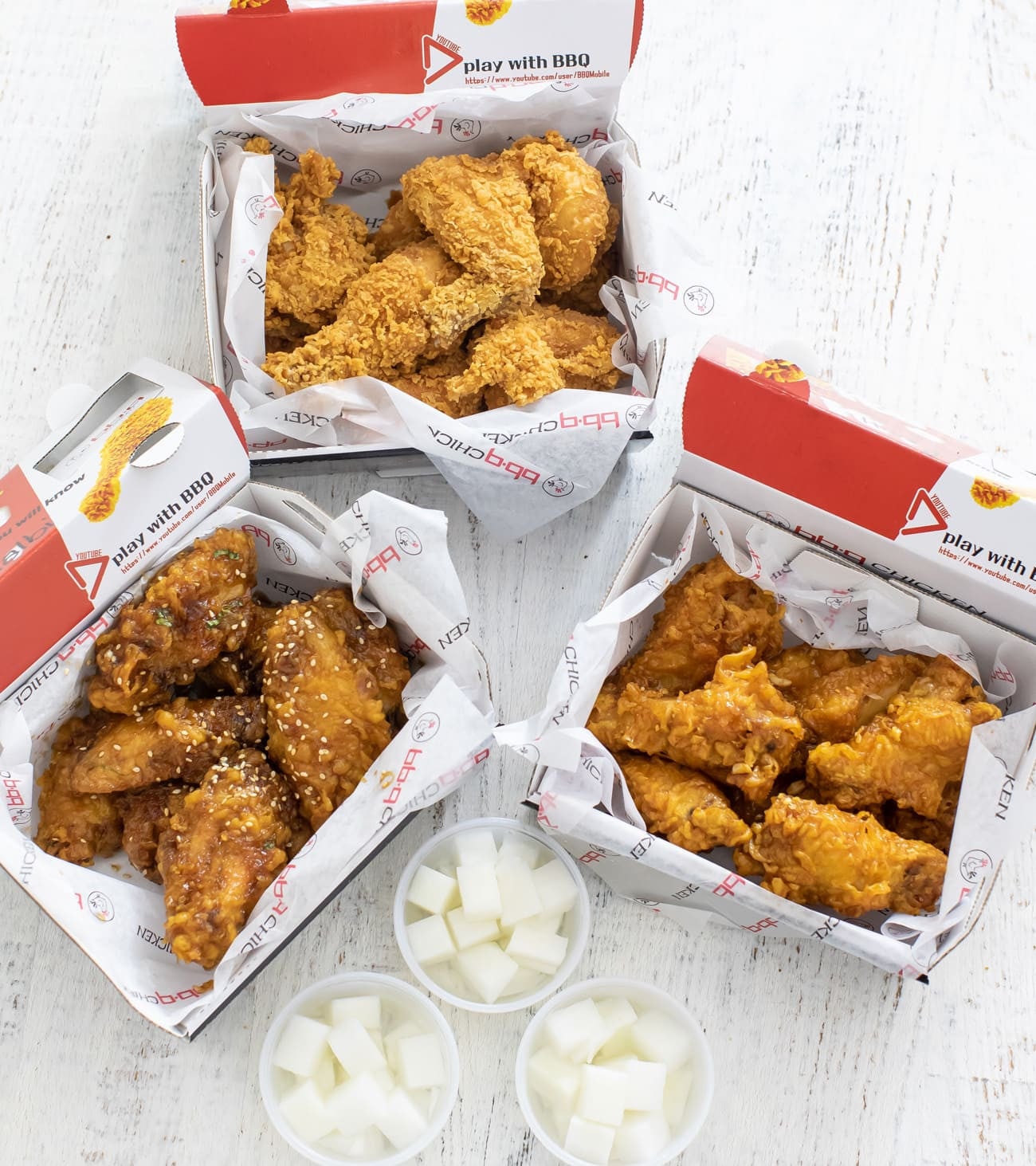 bb.q Chicken's Bold Ad Campaign Welcomes America to the Flavorful World of Korean Cuisine bb.q Chicken's Bold Ad Campaign Welcomes America to the Flavorful World of Korean Cuisine