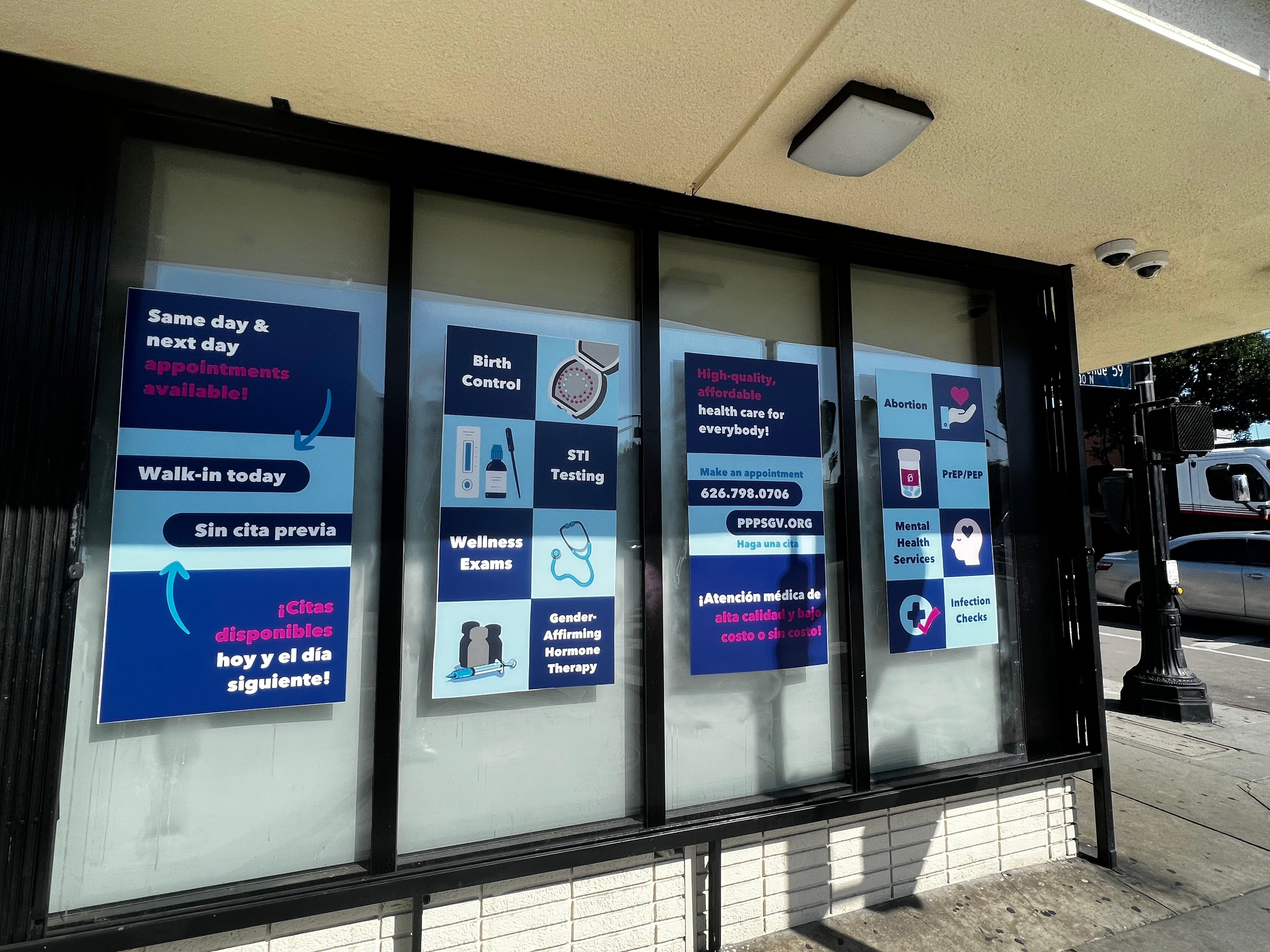 Why Restaurants & Cafés Love Window Graphics