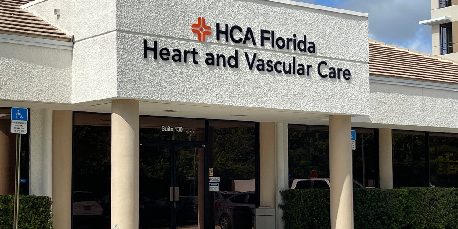 Custom Outdoor Signs for Business