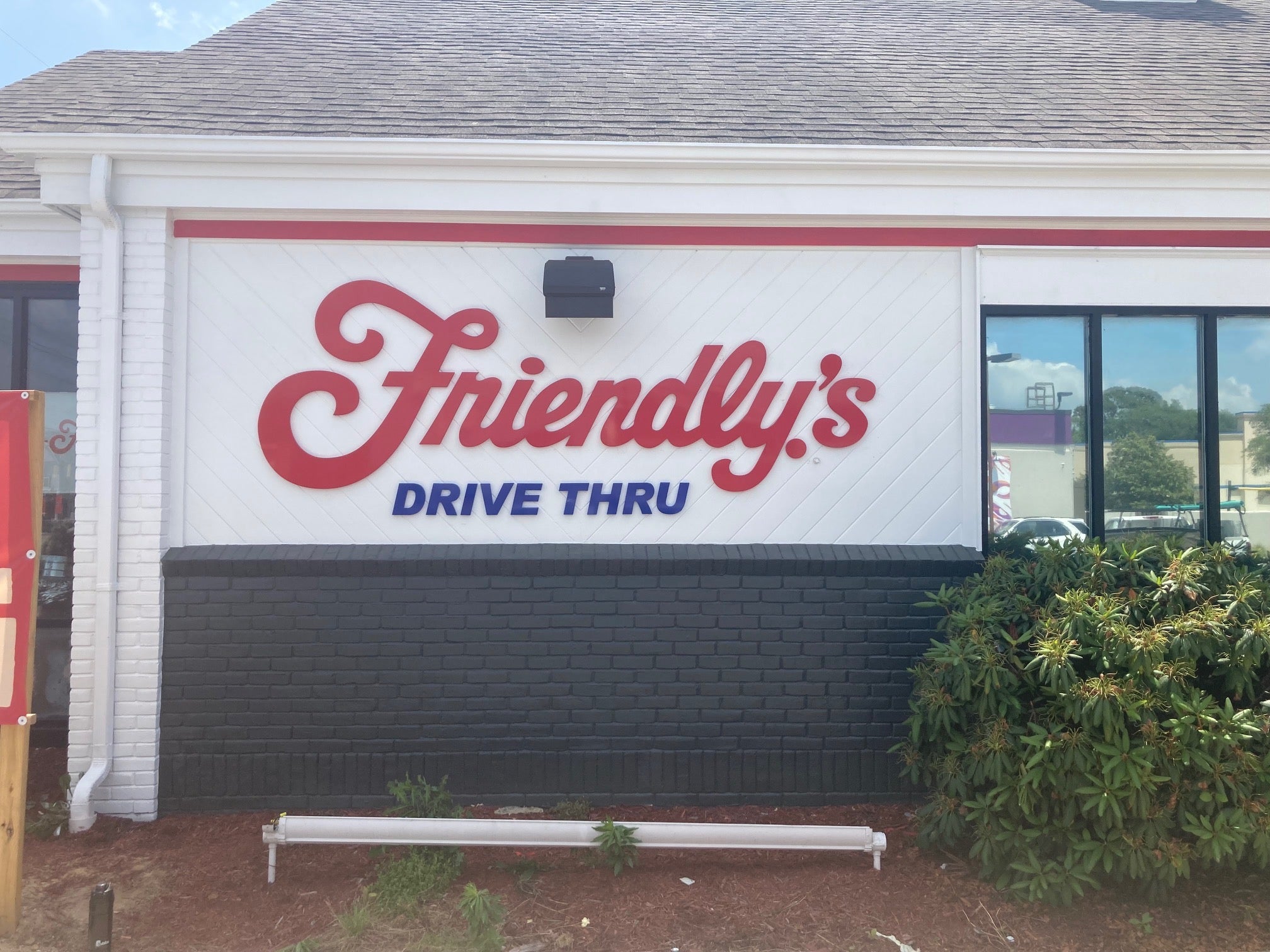 Building & Commercial Signs