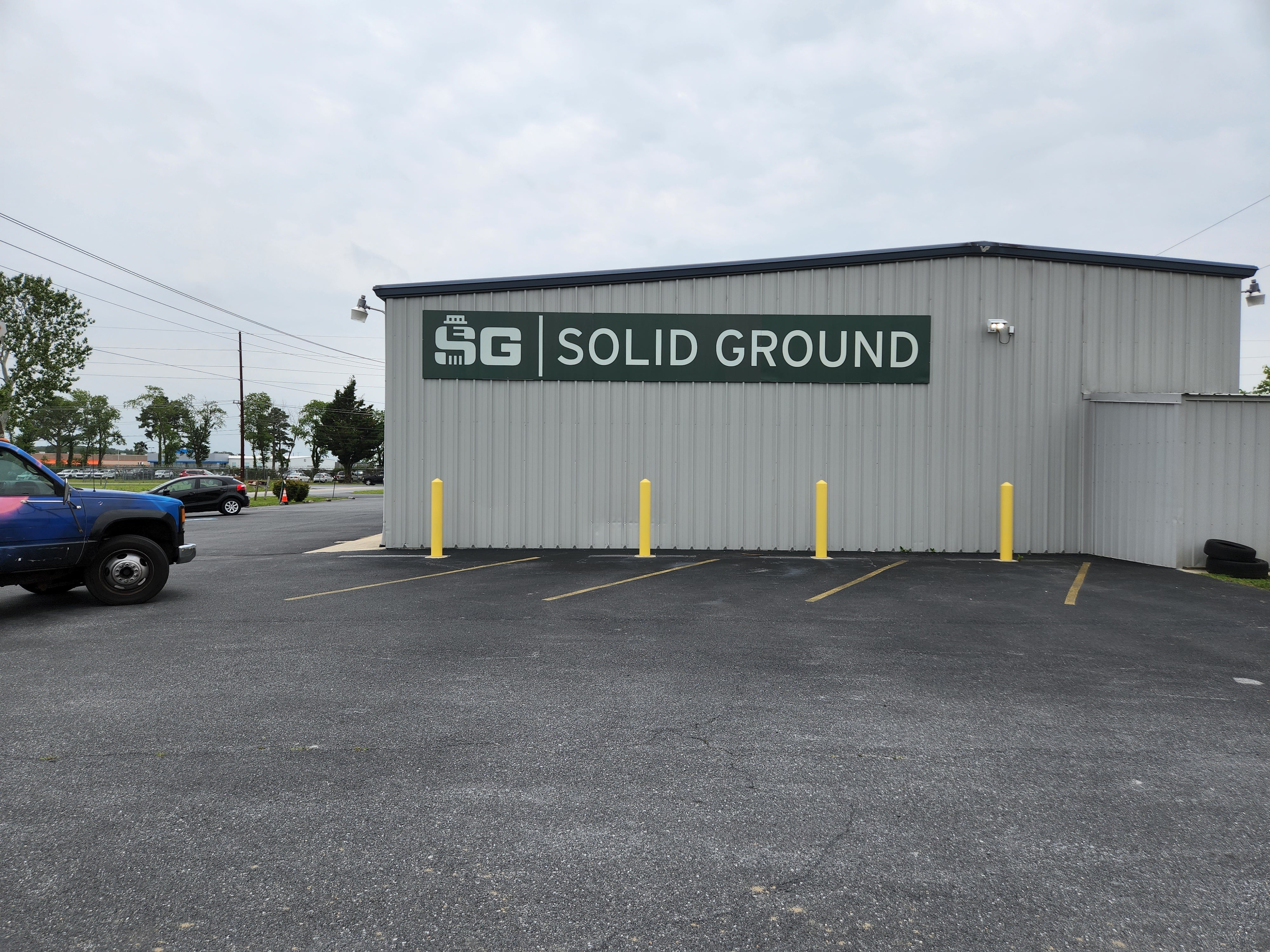 Building & Commercial Signs