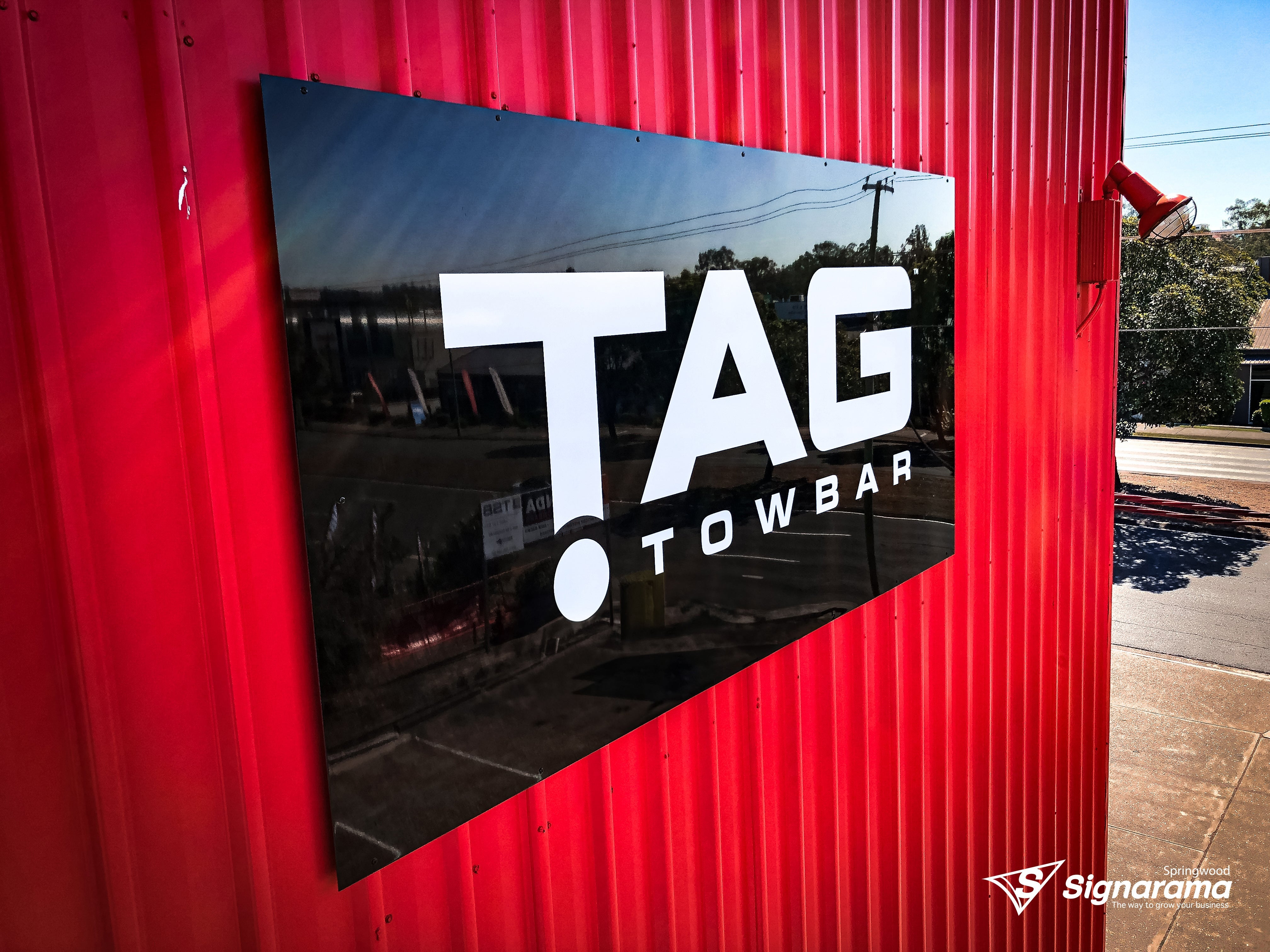 Tag Towbars ACM Panel