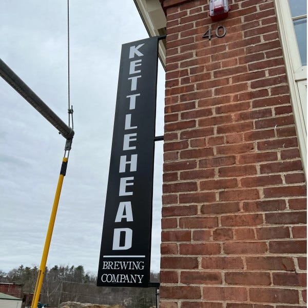 Kettlehead Brewery blade sign