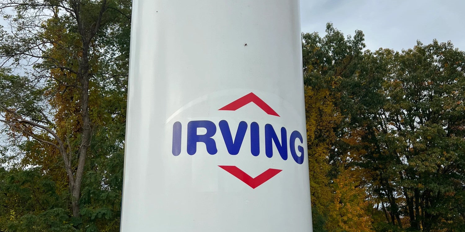 Custom Outdoor Signs for Business