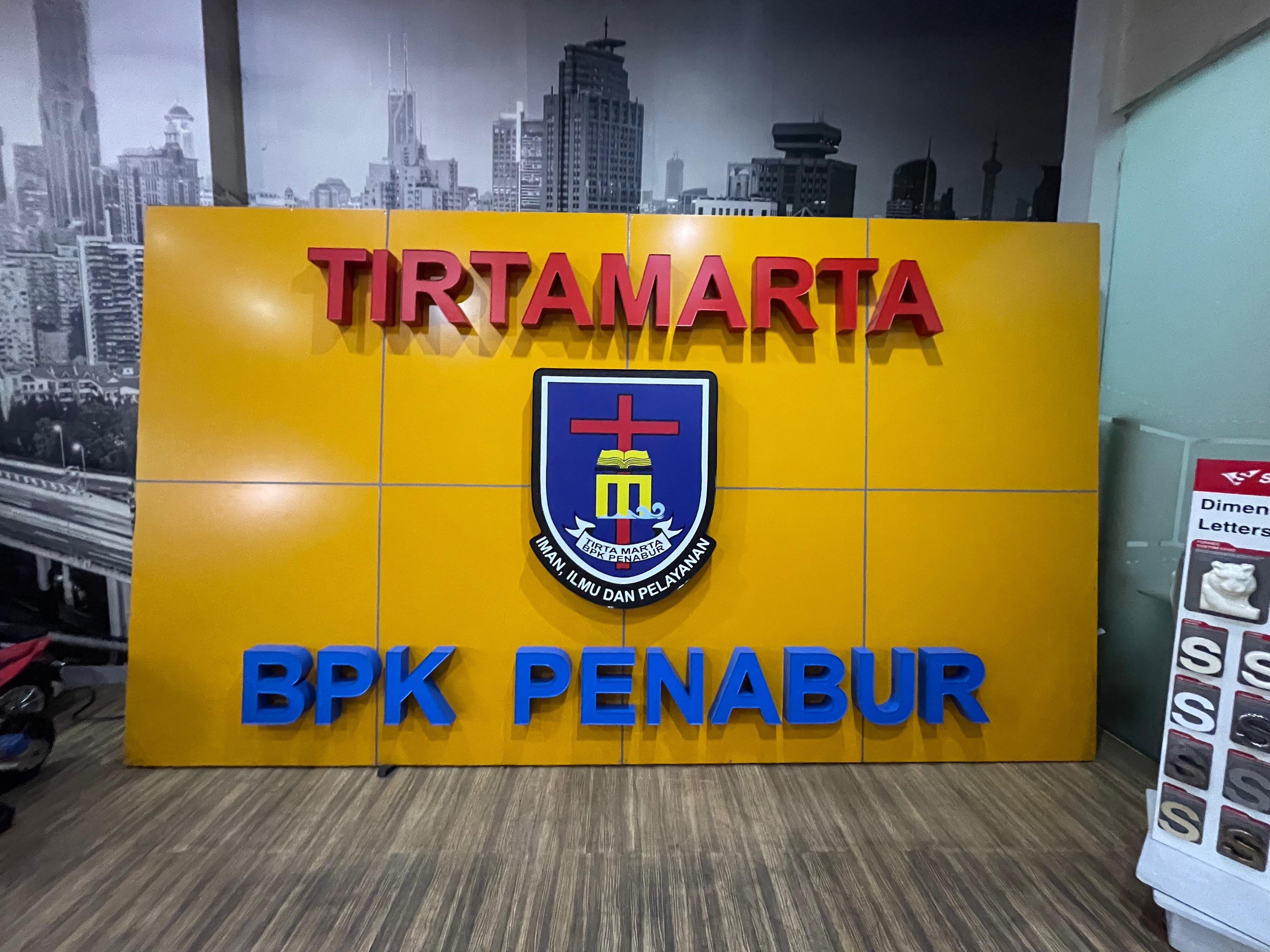 Channel Letters Frontlight ACP base untuk Tirtamarta BPK Penabur
