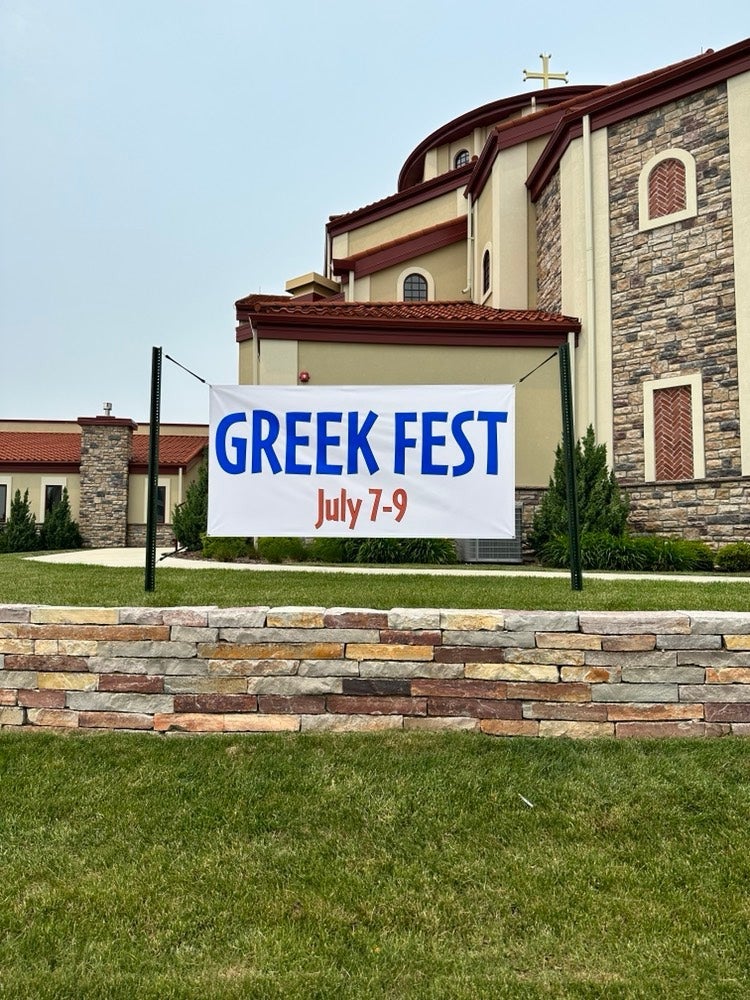 Trade Show Displays and Promotional Feather Flags and Banners
