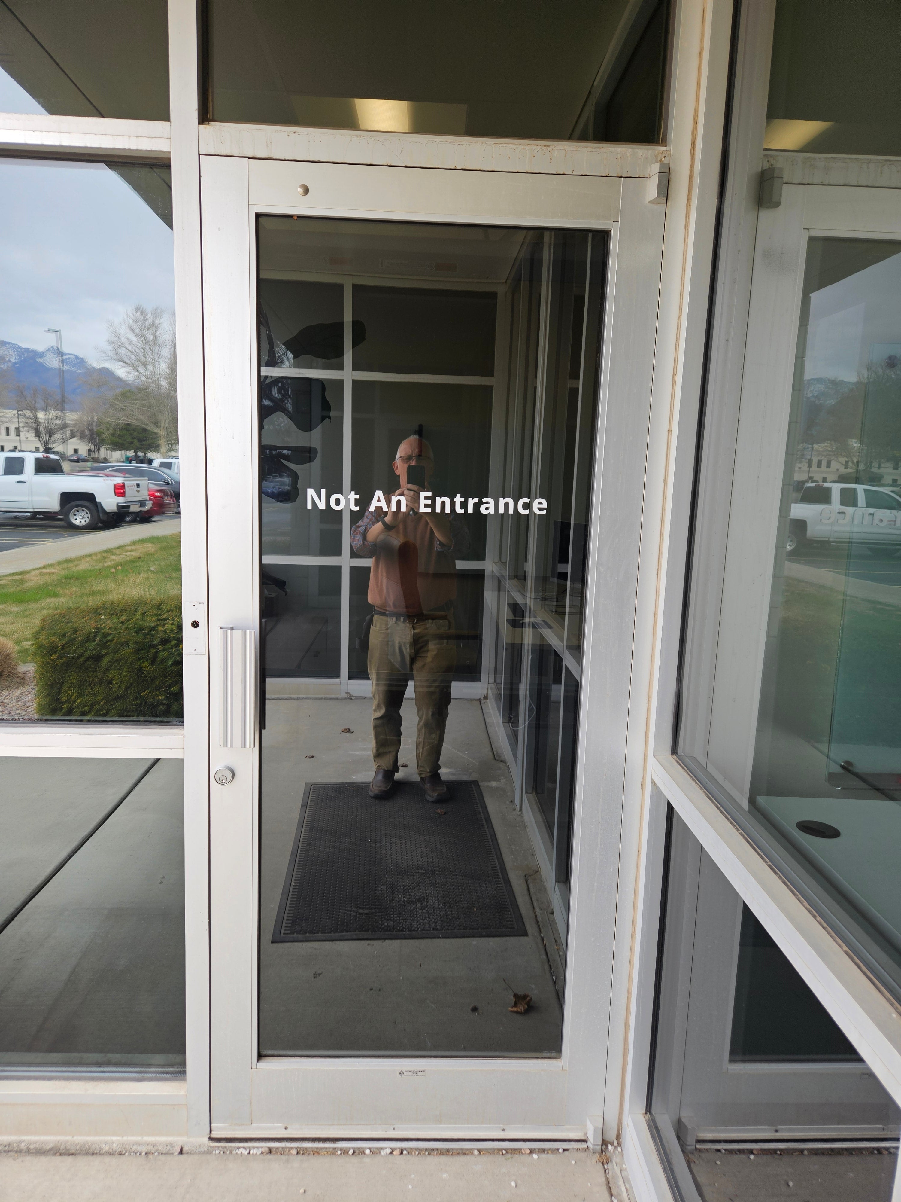 Vinyl Lettering • Pleasant Grove & American Fork • Home & Business Services • Zerorez