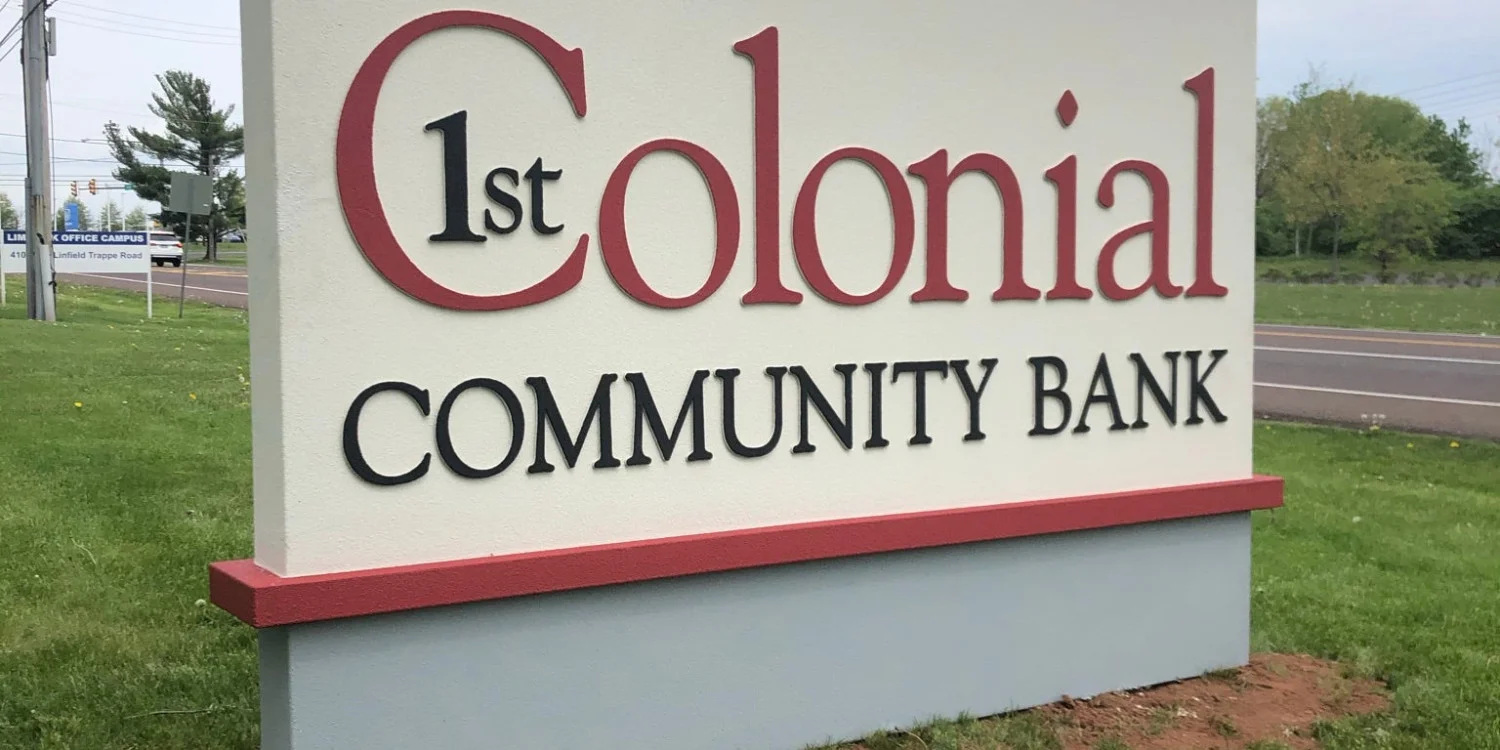 Freestanding & Standalone Signs