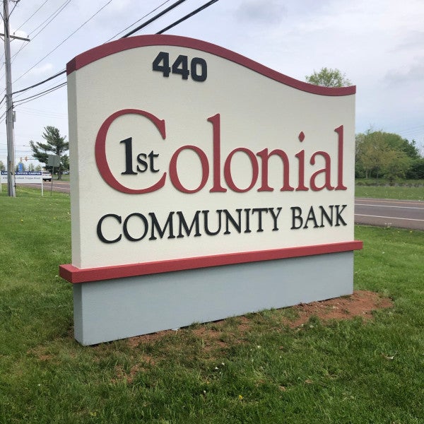 1st Colonial Bank Monument