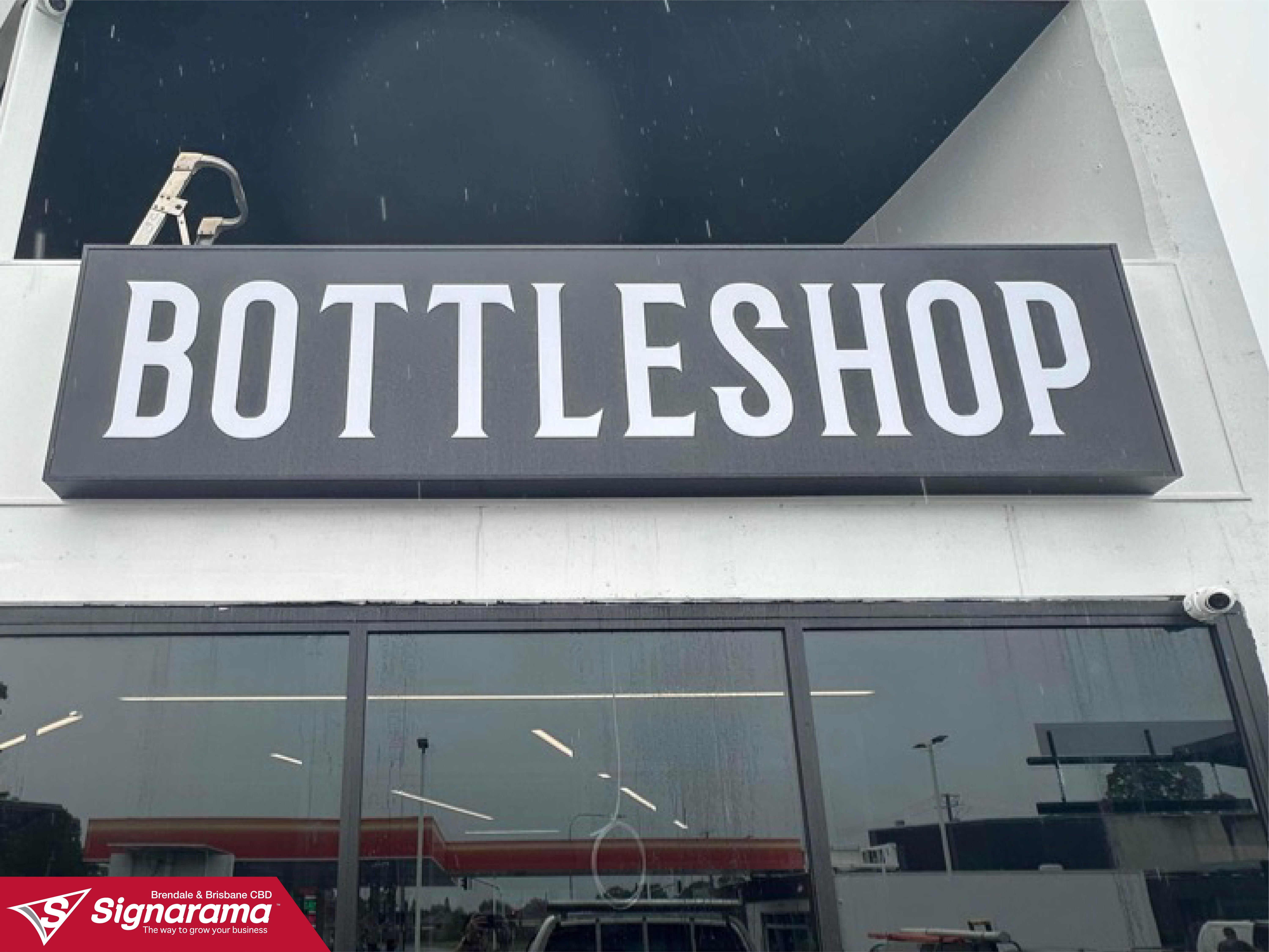 New Lightbox Shop Signs for Bootleggers Bottleshop in the Gold Coast