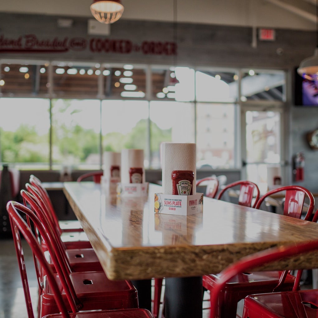 Power Duo Strikes Gold: Meet Brandon and Rachel Thompson's Latest Franchise Venture with Slim Chickens Power Duo Strikes Gold: Meet Brandon and Rachel Thompson's Latest Franchise Venture with Slim Chickens