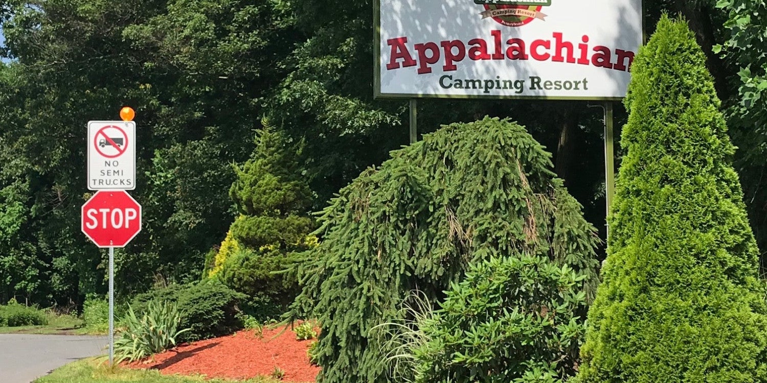 Custom Pylon Signs