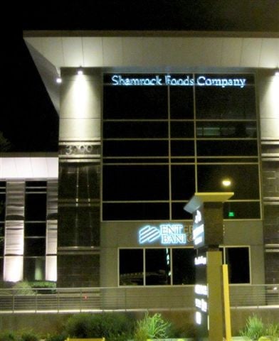 Midtown Signarama (Phoenix) completes a successful sign project with Shamrock Foods