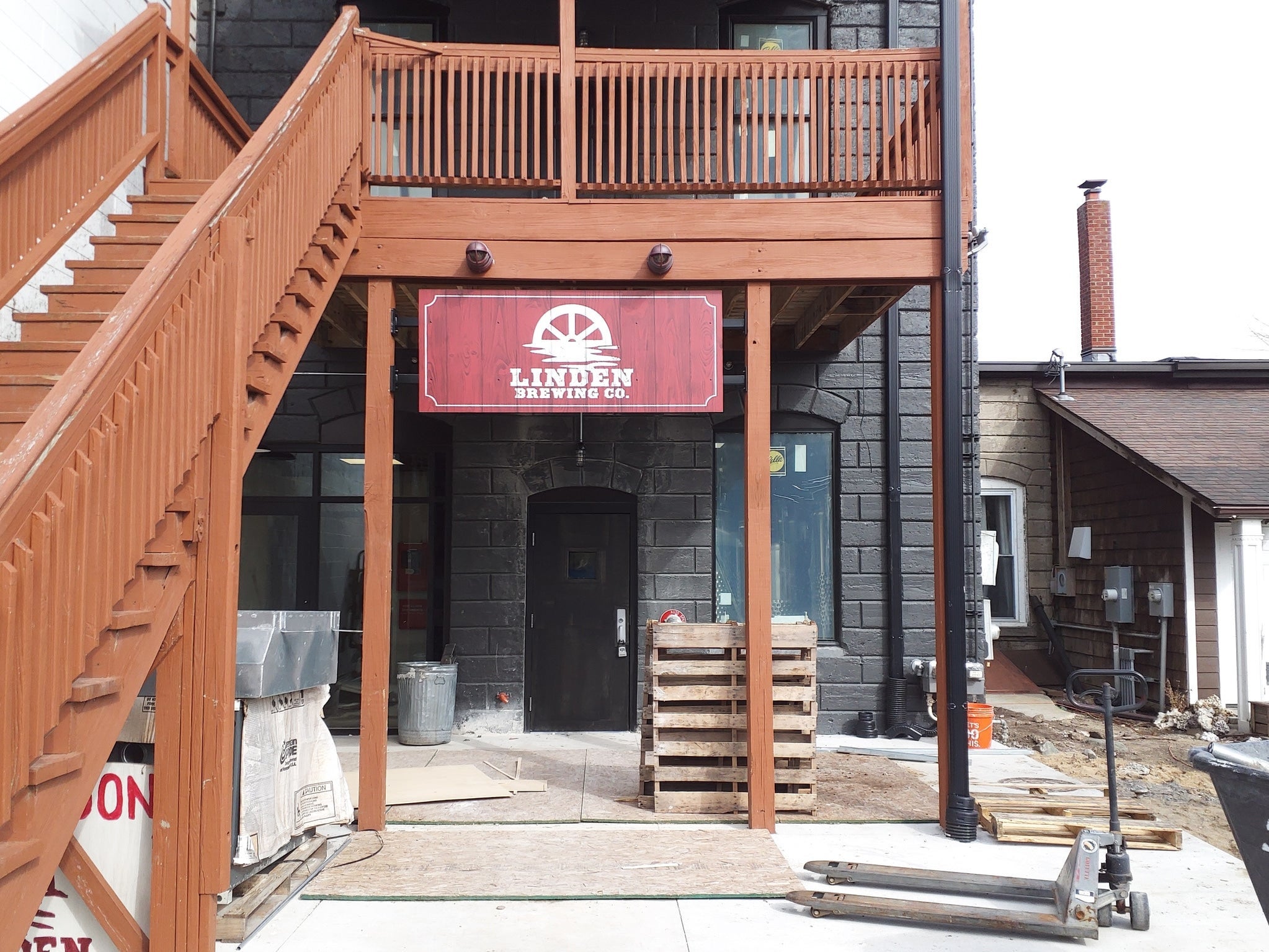 Modern Signage Solutions in a Historical District: Linden Brewing Company