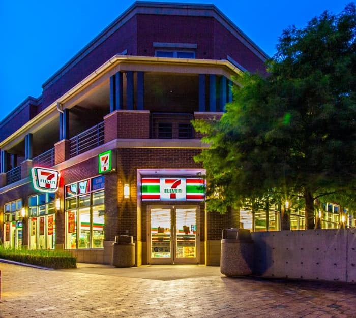 7-Eleven's Out-of-This-World Solar Eclipse Celebration: $3 Pizza and Free Eclipse Glasses Await! 7-Eleven's Out-of-This-World Solar Eclipse Celebration: $3 Pizza and Free Eclipse Glasses Await!