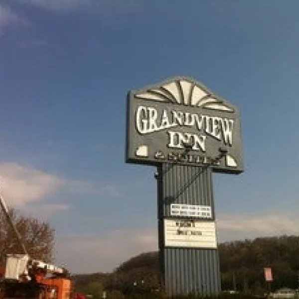 Old Grandview Sign