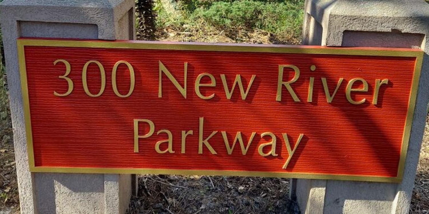 Traffic & Parking Signs