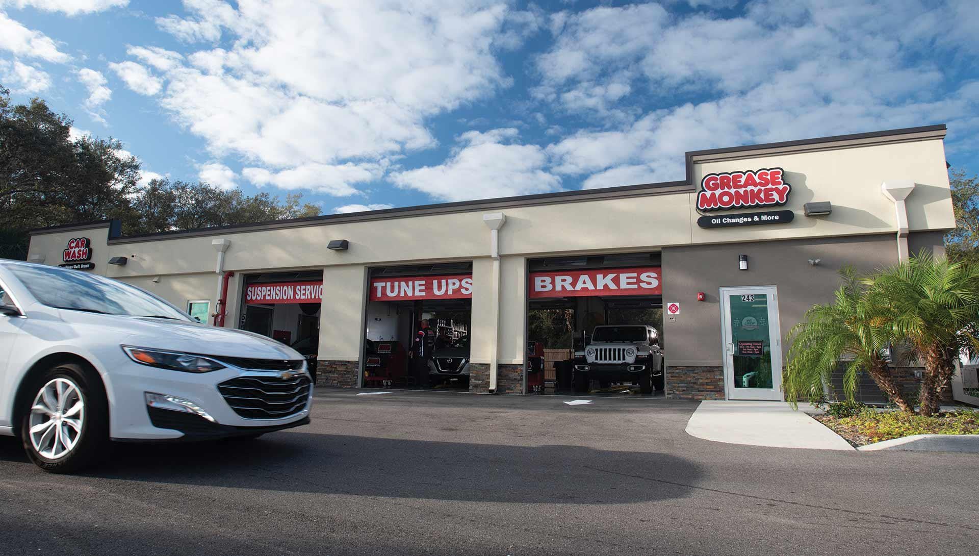 Grease Monkey® Accelerates Expansion with Acquisition of Seven Stores in Arizona and Colorado Grease Monkey® Accelerates Expansion with Acquisition of Seven Stores in Arizona and Colorado