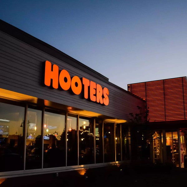 Hooters Goes Frozen: Wingz and More Available at Your Local Publix! Hooters Goes Frozen: Wingz and More Available at Your Local Publix!