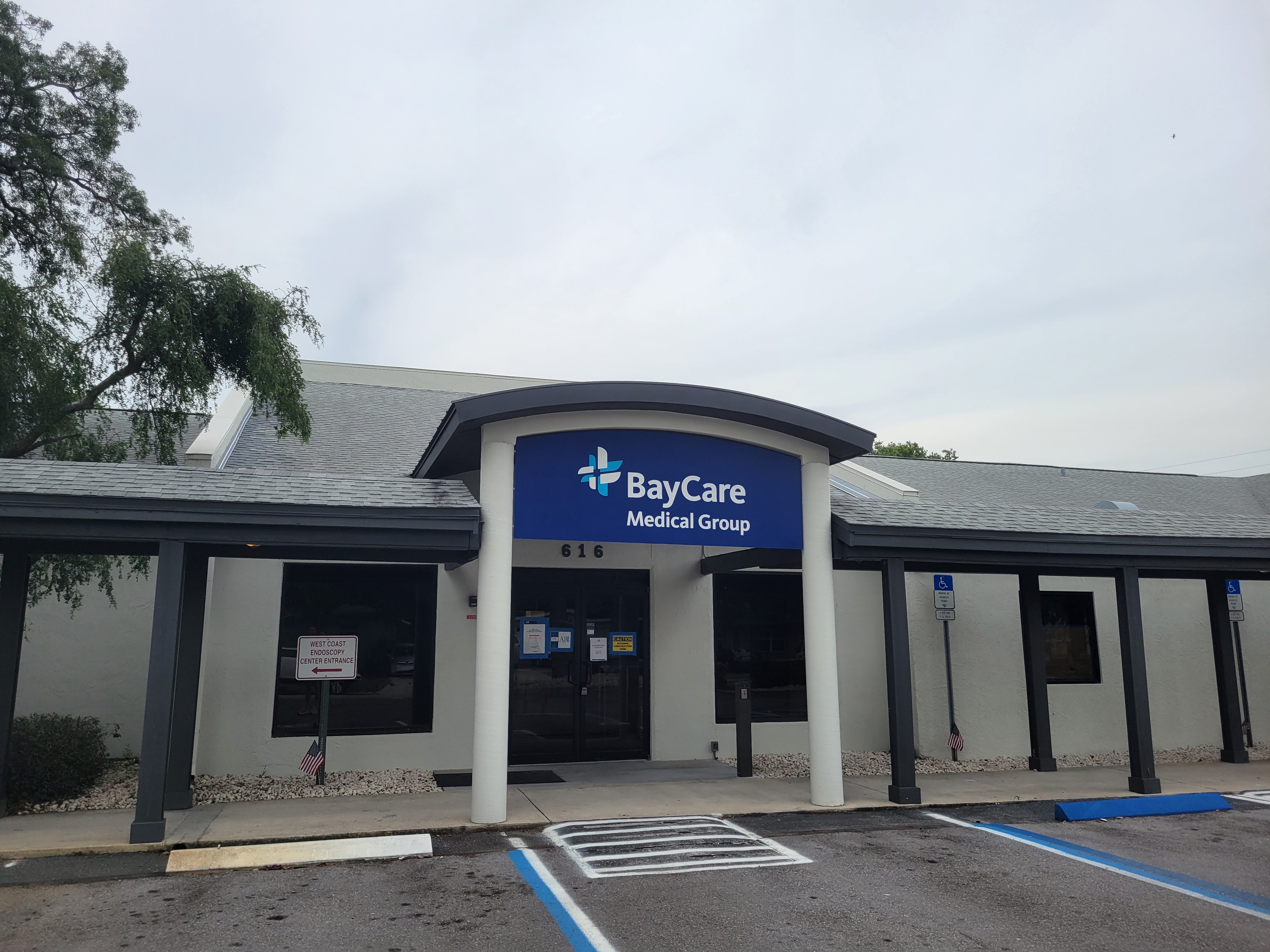 Custom Outdoor Signs for Business