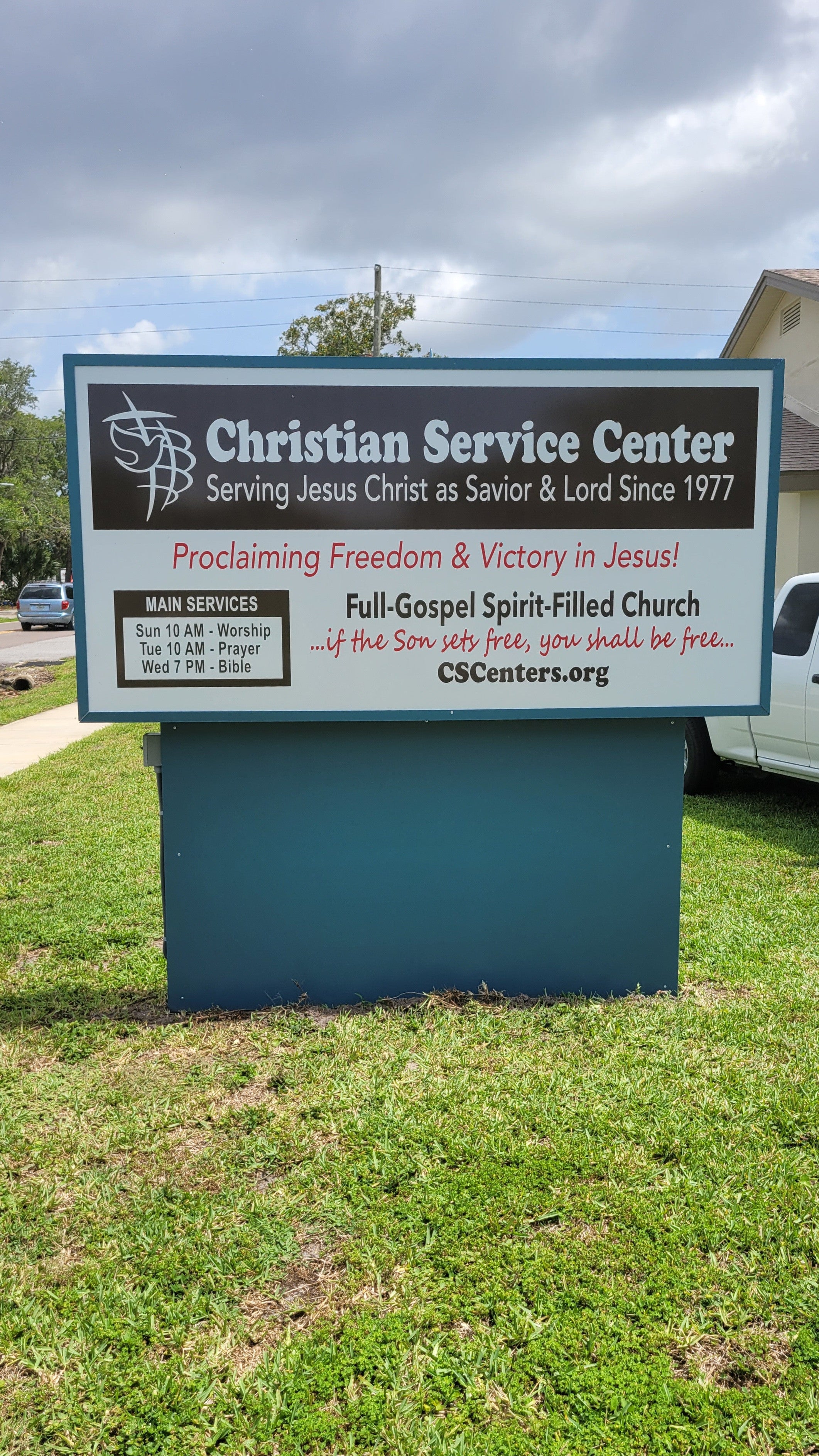 Outdoor Illuminated & Backlit Signs