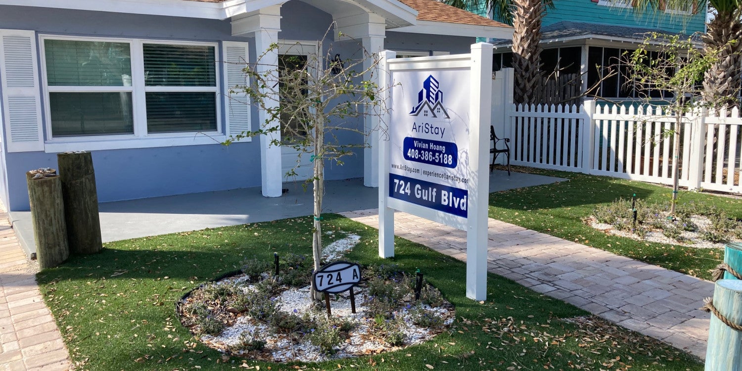 Custom Outdoor Signs for Business