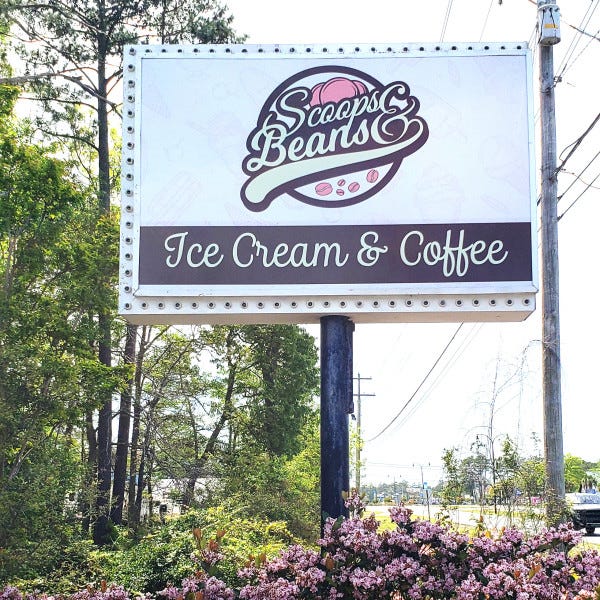 Scoop & Beans Sign