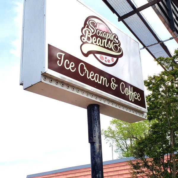 Scoop & Beans Sign