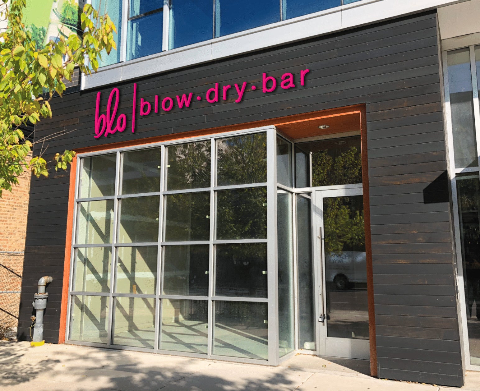 Blo Blow Dry Bar Acquires LashBar: A Stylish Fusion of Hair and Lash Services