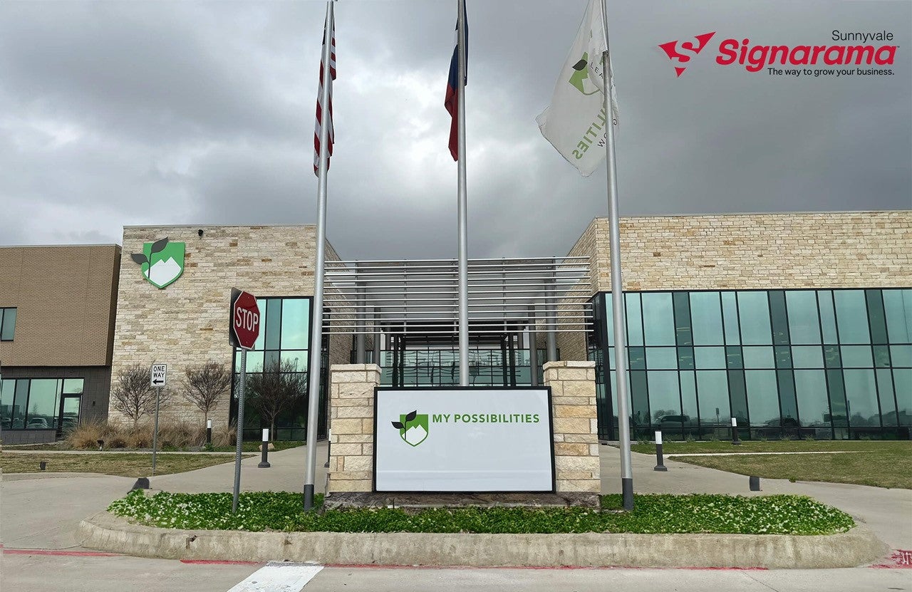 Channel Letters vs. Lightbox Signs – Which is Right for Your Business?