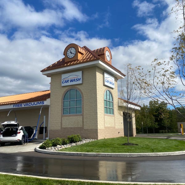 31253 Pete's Car Wash Tower Sign Install photo 
