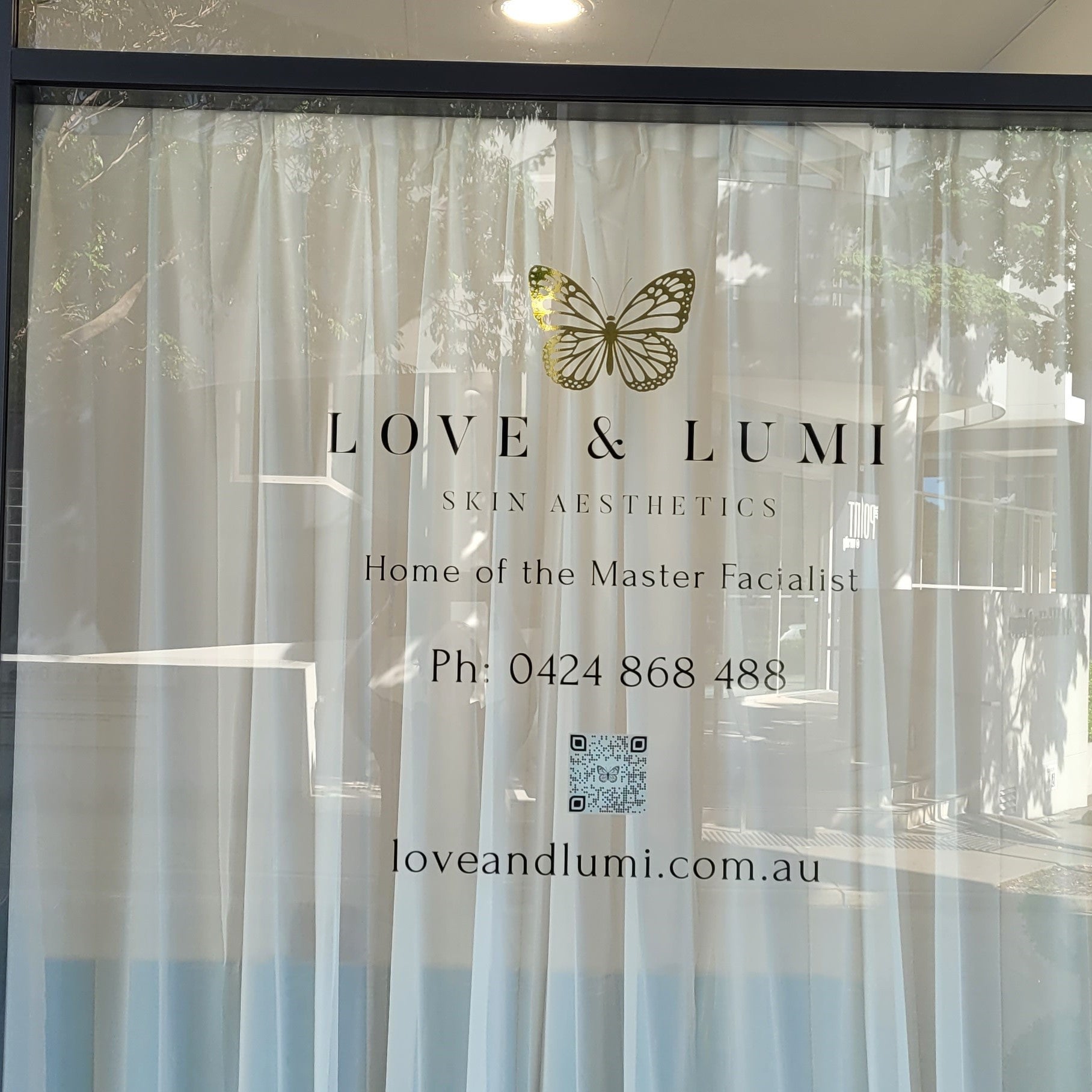 WOW factor with window graphics