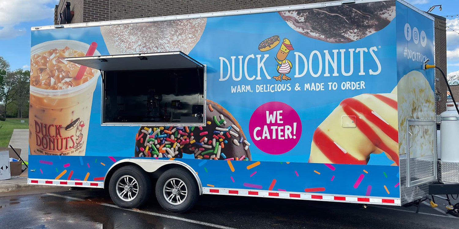 Duck Donuts Unveils Whimsical Cotton Candy Flavors for a Nostalgic Springtime Treat Duck Donuts Unveils Whimsical Cotton Candy Flavors for a Nostalgic Springtime Treat