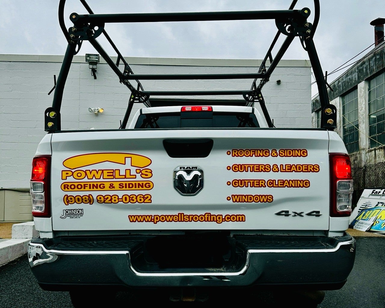 Vehicle Graphics That Are Poppin!